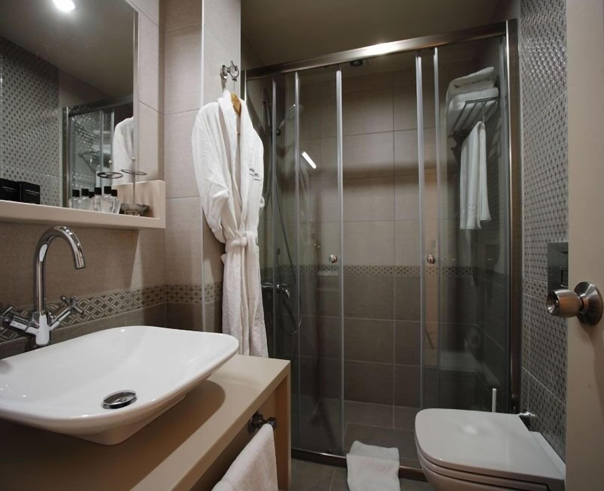 Home Stay Home Sisli Istanboel Buitenkant foto