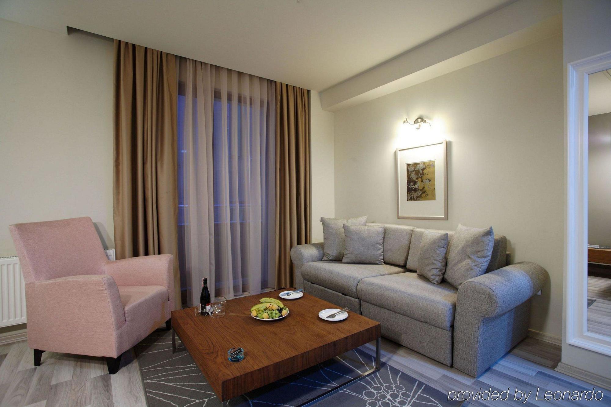 Home Stay Home Sisli Istanboel Kamer foto